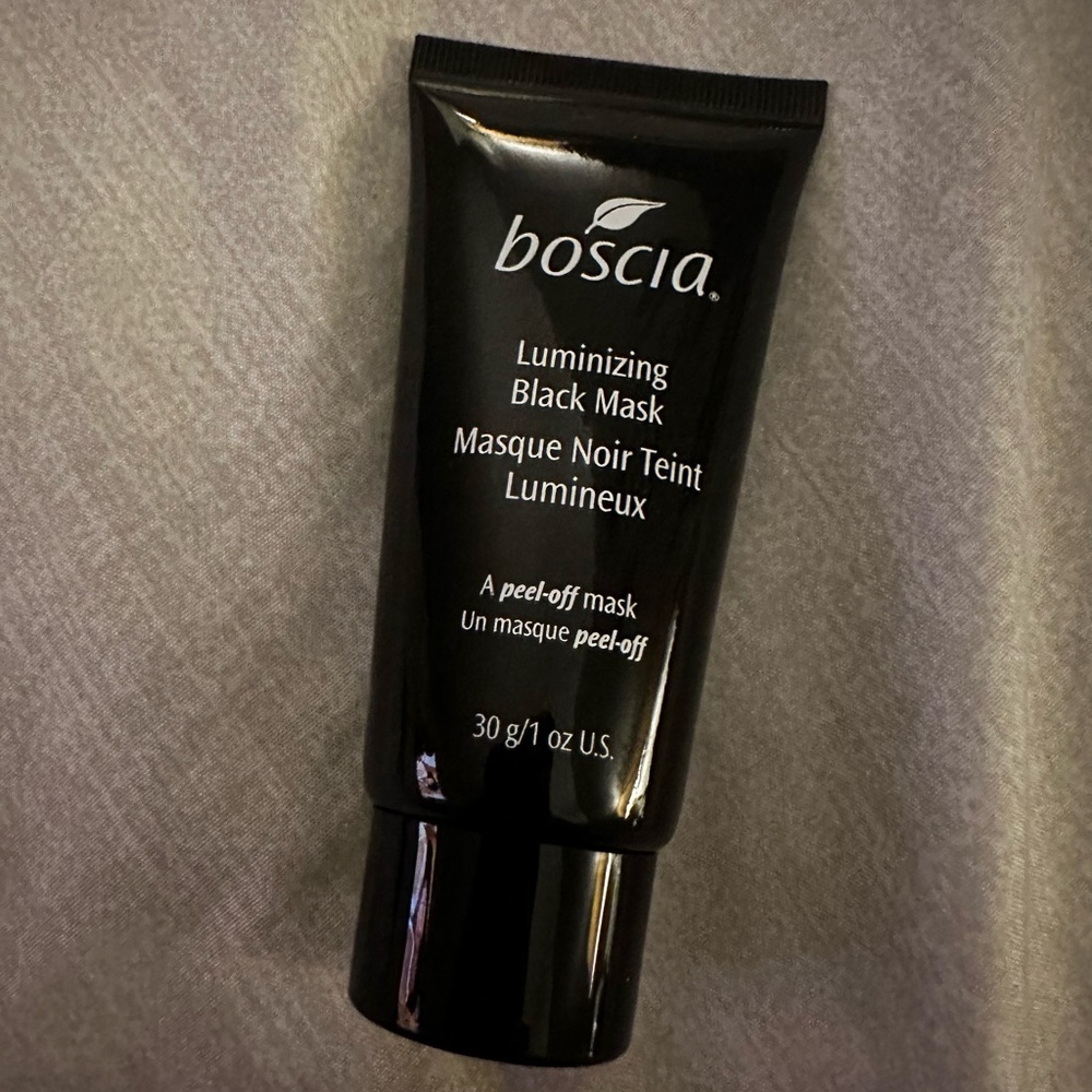 Boscia luminizing black mask